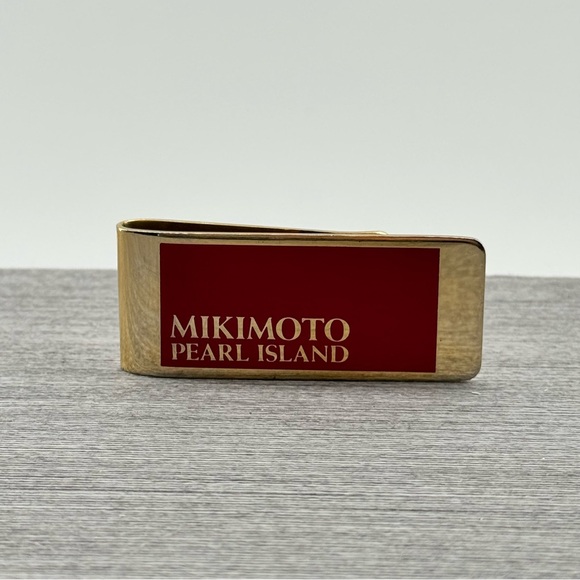 ✨ Mikimoto Pearl Island Gold-Tone Money Clip | Classic & Elegant ✨ - Picture 4 of 6